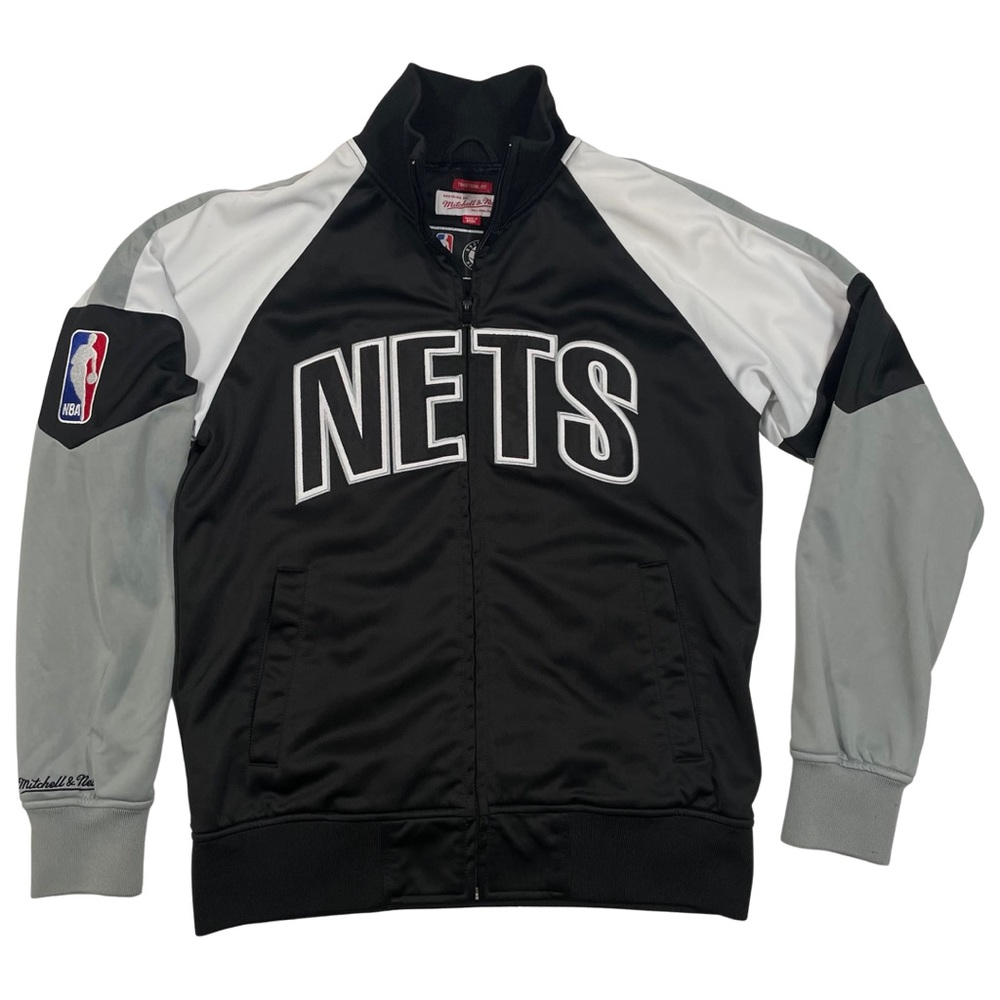 Mitchell & Ness Brooklyn Nets Spellout Size S Black Jacket (Retail $150)